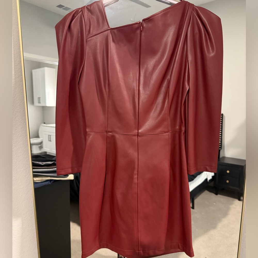 Zara: Maroon asymmetrical faux leather dress - Picture 6 of 9